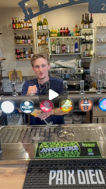 Au comptoir, les bières à la pression